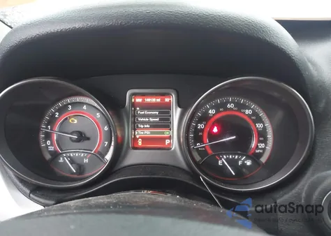 2016 Dodge Journey Crossroad Plus z USA, uszkodzony, nr VIN 3C4PDDGG9GT144270